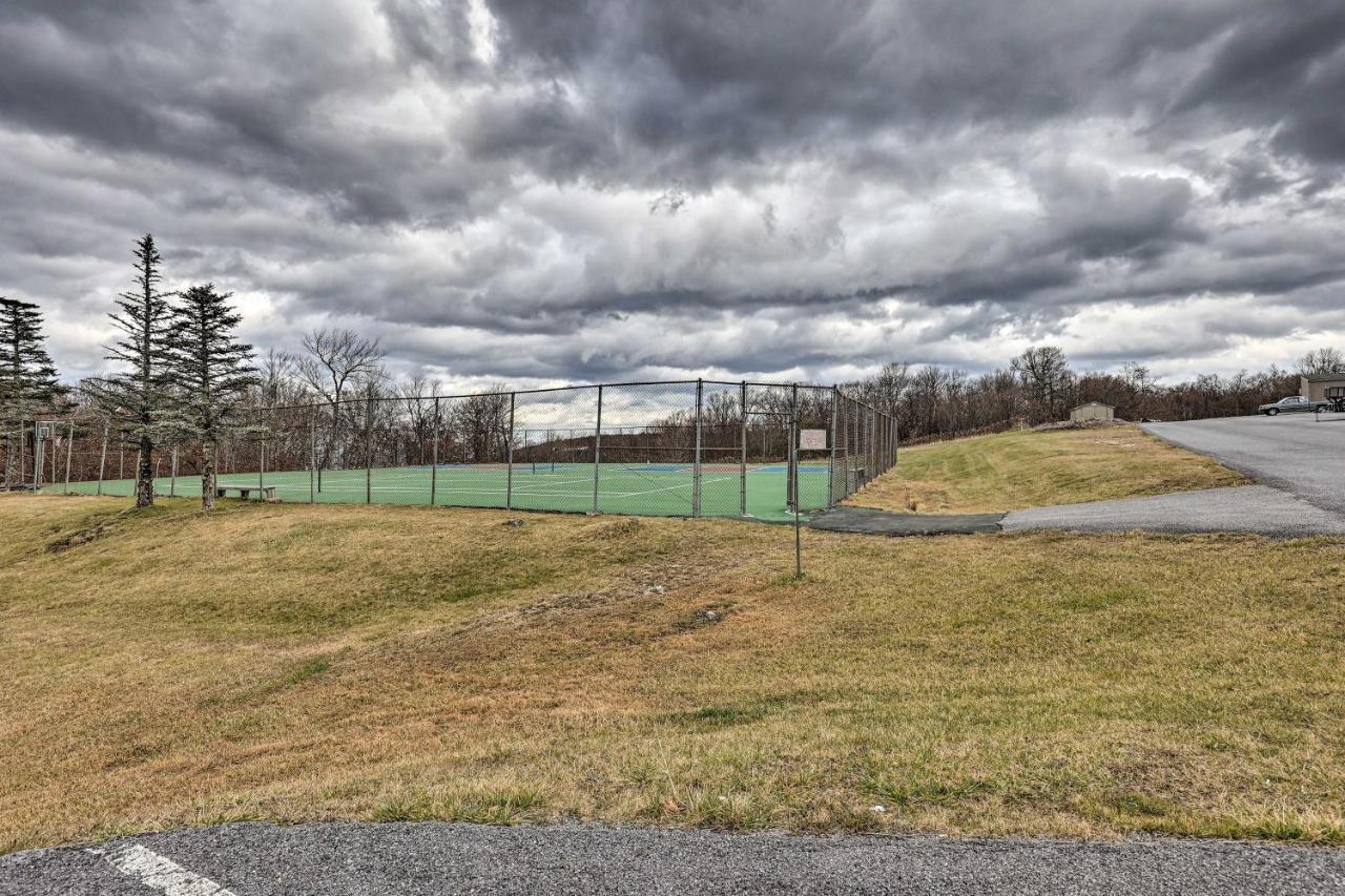 Beech Mountain Resort Condo With Pool Access And Views 외부 사진